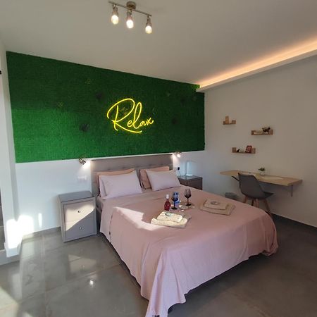 Theasis 5 Luxury Studio With Sea View Neos Marmaras Exterior foto